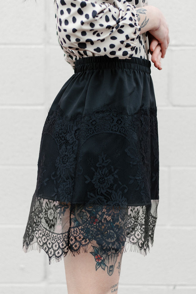 Lace Hem A-Line Mini Skirt